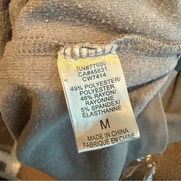 Chaser Gray Heart Print Sweatshirt - Picture 5 of 10